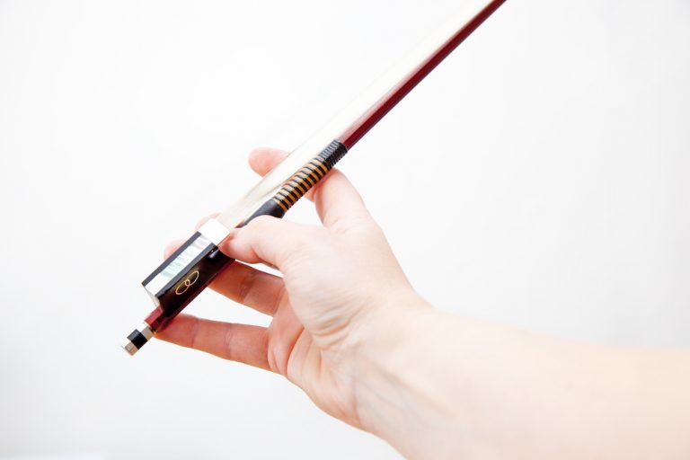 Fiddle bow hold guide Learn fiddle technique